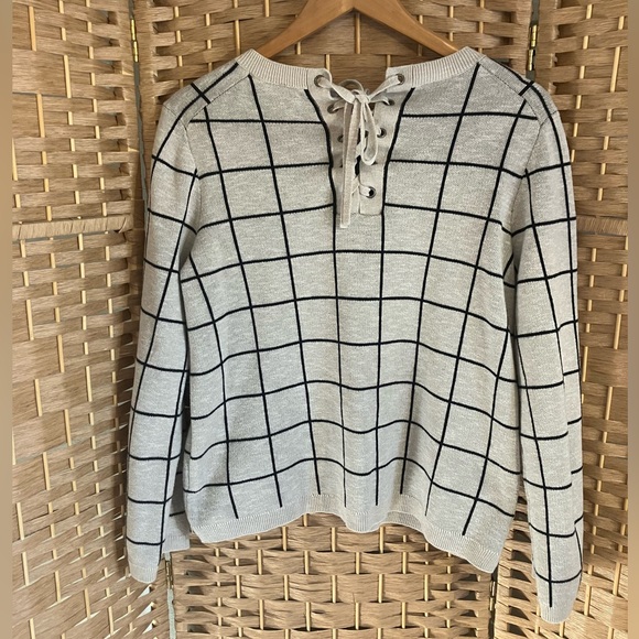 Madewell Grid Lace-Back Sweater - Picture 7 of 12
